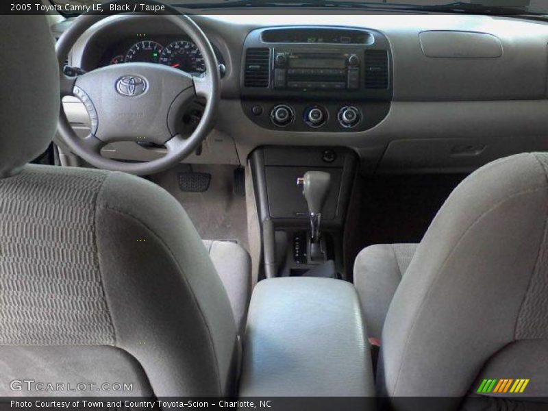Black / Taupe 2005 Toyota Camry LE