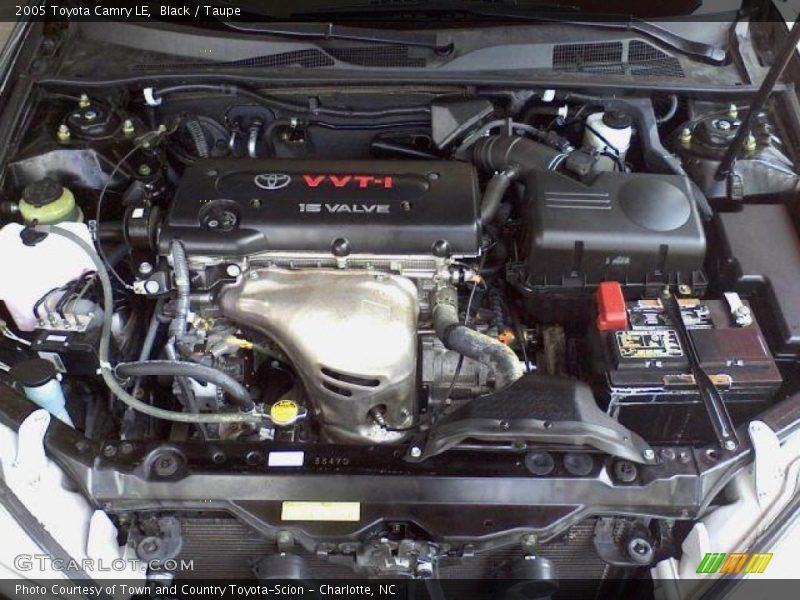 Black / Taupe 2005 Toyota Camry LE