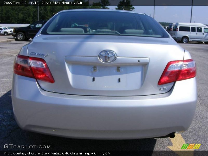 Classic Silver Metallic / Ash 2009 Toyota Camry LE