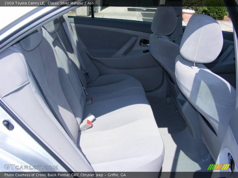 Classic Silver Metallic / Ash 2009 Toyota Camry LE