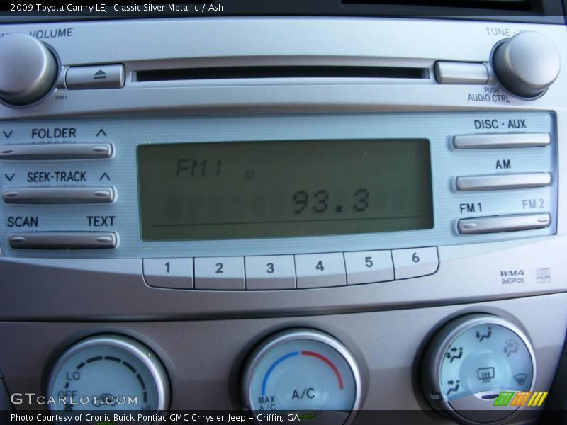 Classic Silver Metallic / Ash 2009 Toyota Camry LE