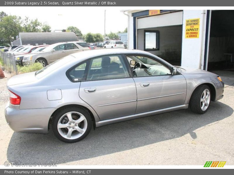 Quartz Silver Metallic / Off Black 2009 Subaru Legacy 2.5i Sedan