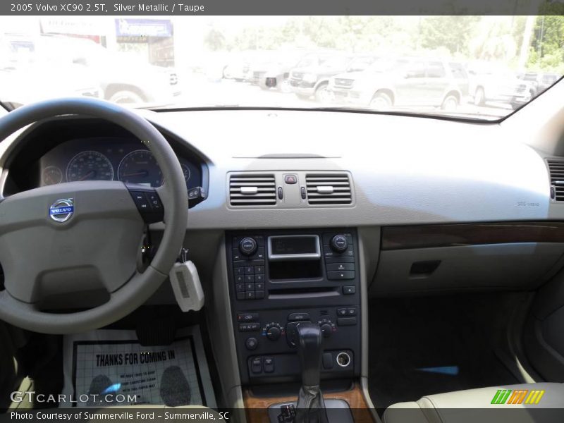 Silver Metallic / Taupe 2005 Volvo XC90 2.5T