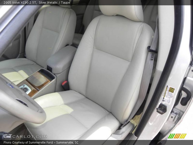 Silver Metallic / Taupe 2005 Volvo XC90 2.5T