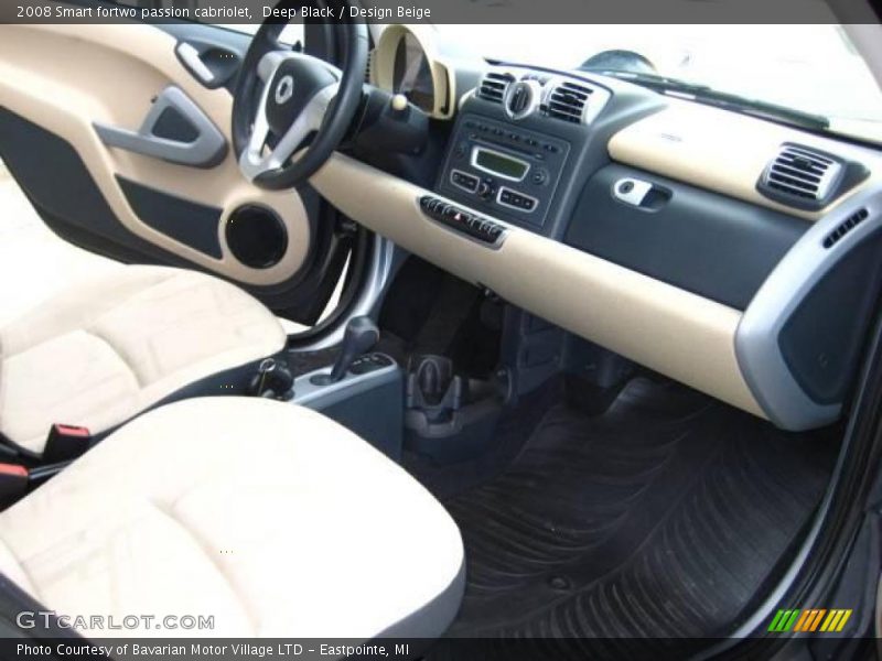 Deep Black / Design Beige 2008 Smart fortwo passion cabriolet