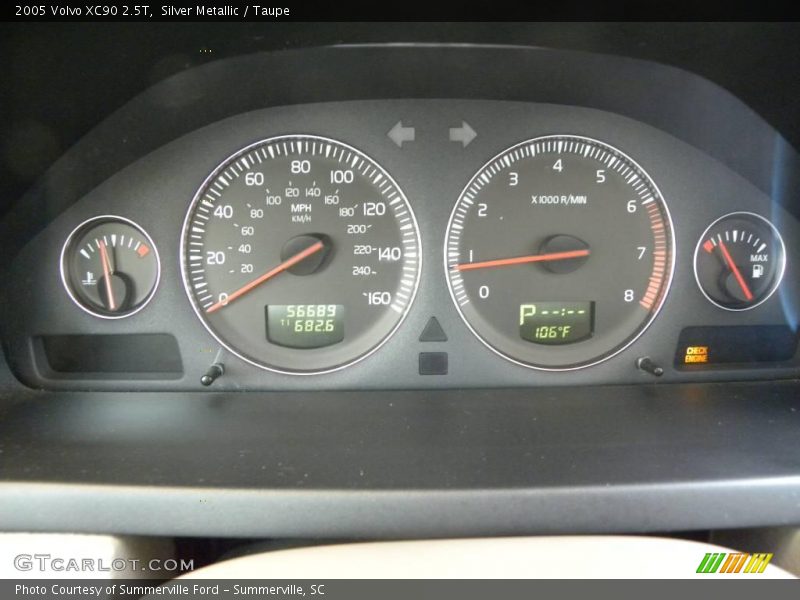 Silver Metallic / Taupe 2005 Volvo XC90 2.5T