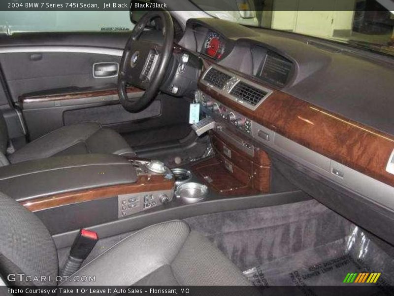 Jet Black / Black/Black 2004 BMW 7 Series 745i Sedan