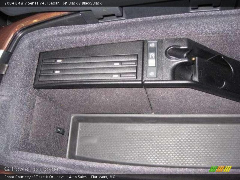 Jet Black / Black/Black 2004 BMW 7 Series 745i Sedan