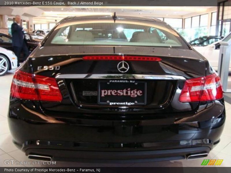 Black / Almond Beige 2010 Mercedes-Benz E 550 Coupe