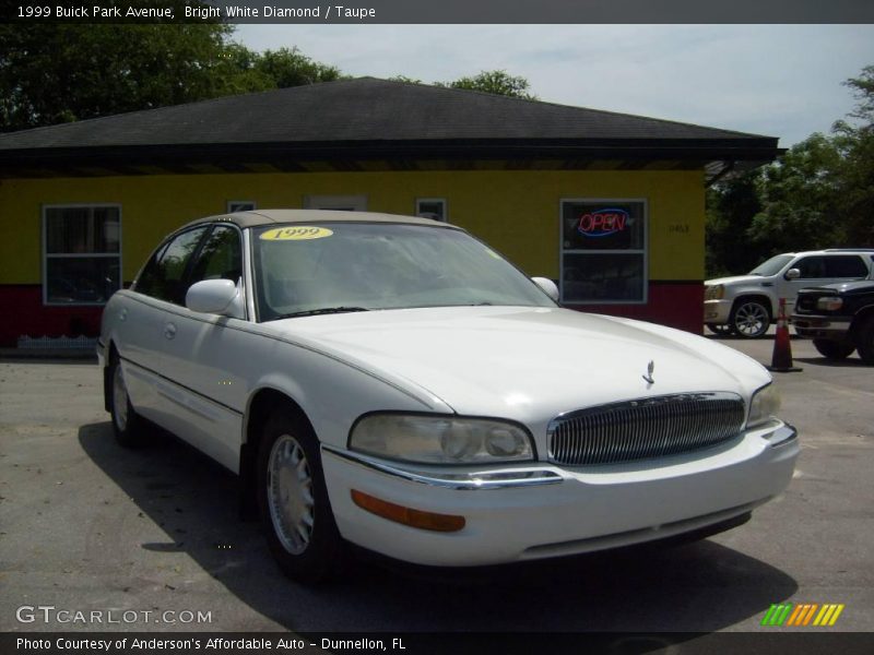 Bright White Diamond / Taupe 1999 Buick Park Avenue