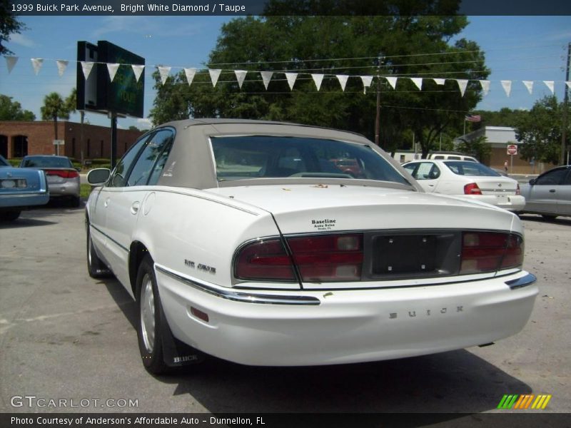 Bright White Diamond / Taupe 1999 Buick Park Avenue