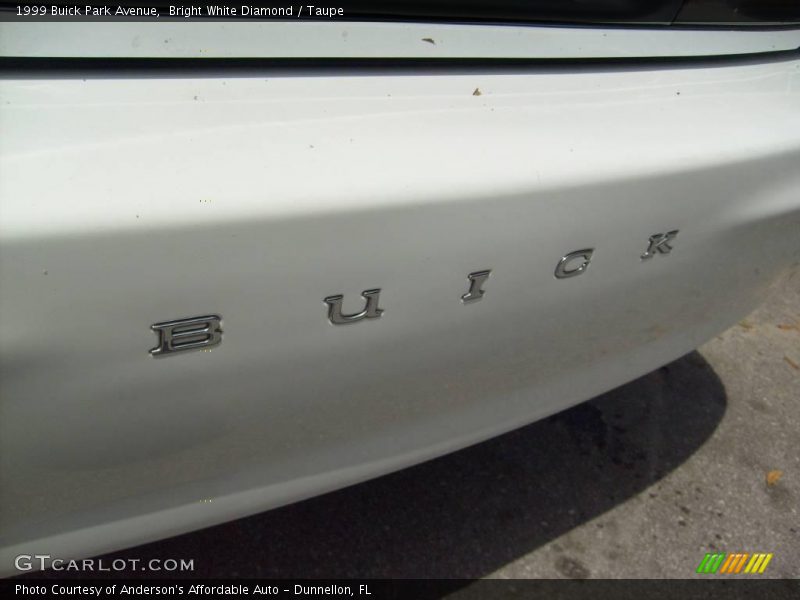 Bright White Diamond / Taupe 1999 Buick Park Avenue