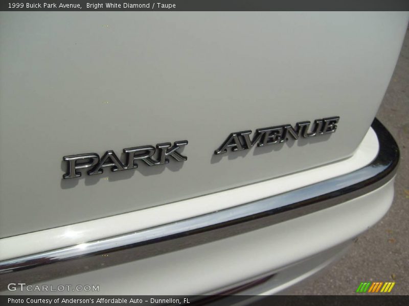 Bright White Diamond / Taupe 1999 Buick Park Avenue