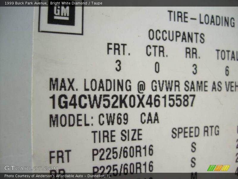 Bright White Diamond / Taupe 1999 Buick Park Avenue