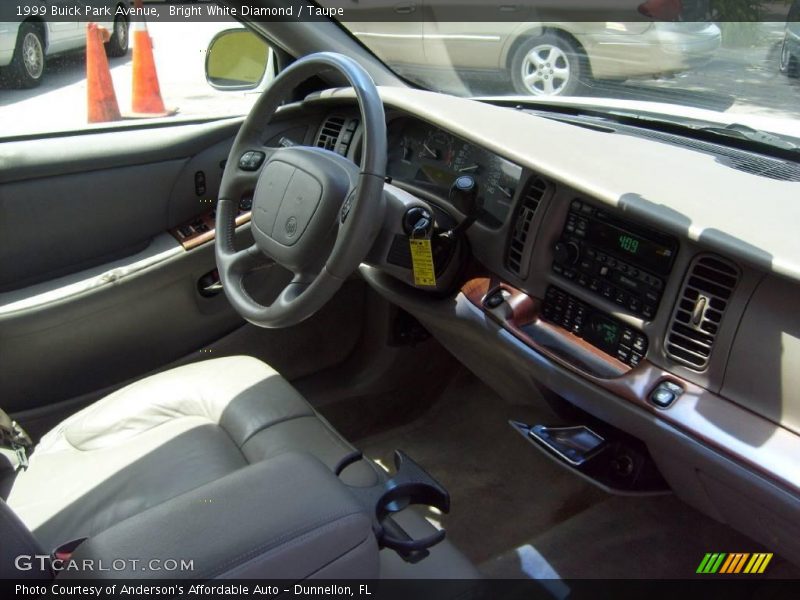 Bright White Diamond / Taupe 1999 Buick Park Avenue