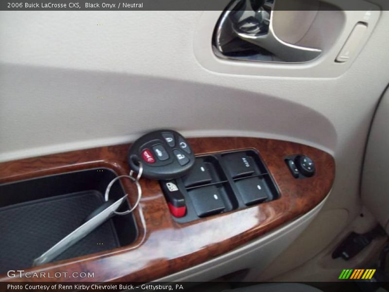 Black Onyx / Neutral 2006 Buick LaCrosse CXS