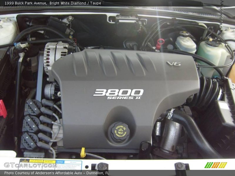 Bright White Diamond / Taupe 1999 Buick Park Avenue