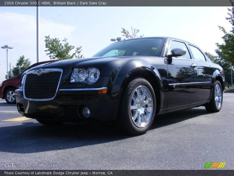 Brilliant Black / Dark Slate Gray 2009 Chrysler 300 C HEMI