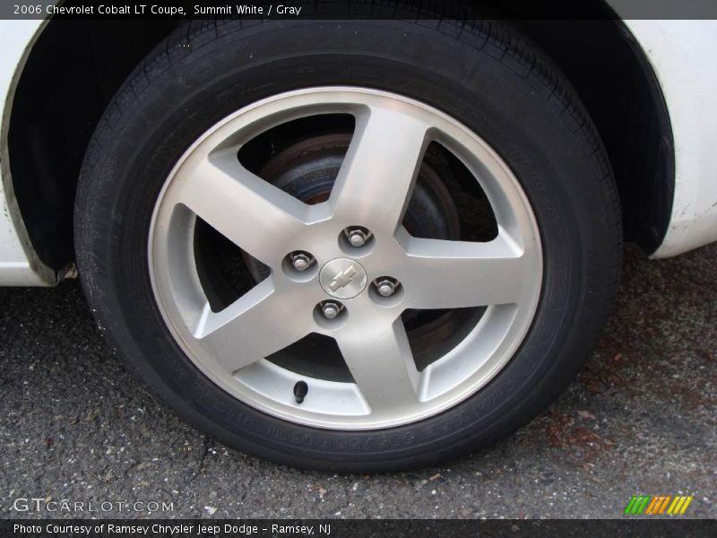 Summit White / Gray 2006 Chevrolet Cobalt LT Coupe