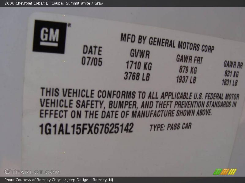 Summit White / Gray 2006 Chevrolet Cobalt LT Coupe