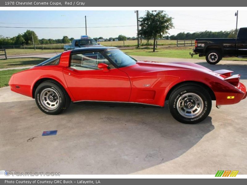 Red / Gray 1978 Chevrolet Corvette Coupe