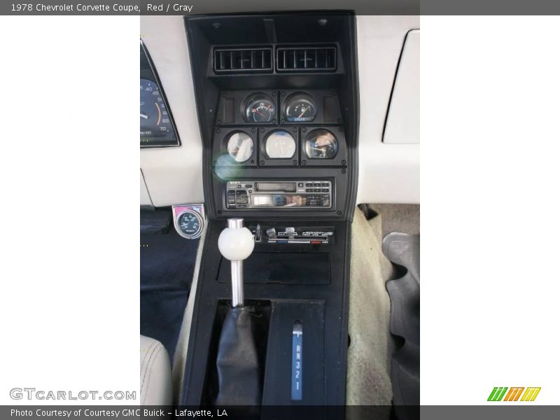 Red / Gray 1978 Chevrolet Corvette Coupe