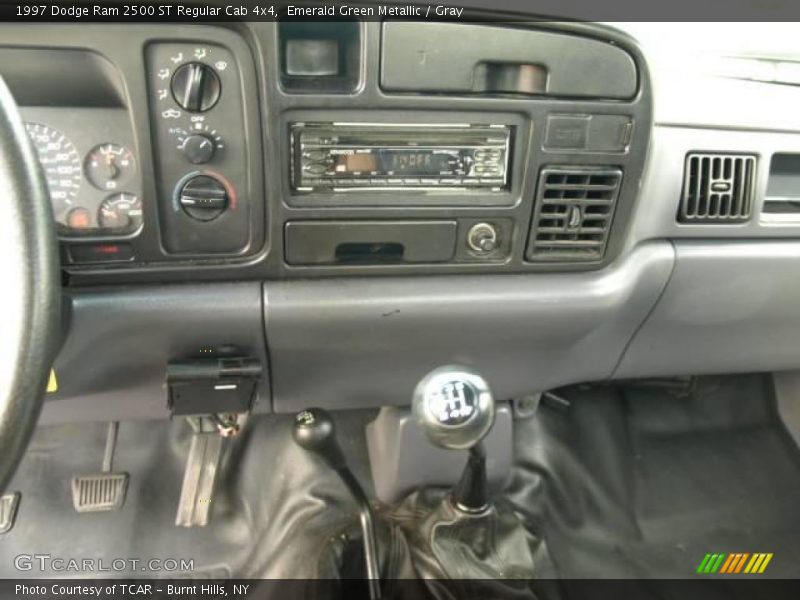 Emerald Green Metallic / Gray 1997 Dodge Ram 2500 ST Regular Cab 4x4
