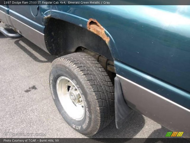 Emerald Green Metallic / Gray 1997 Dodge Ram 2500 ST Regular Cab 4x4