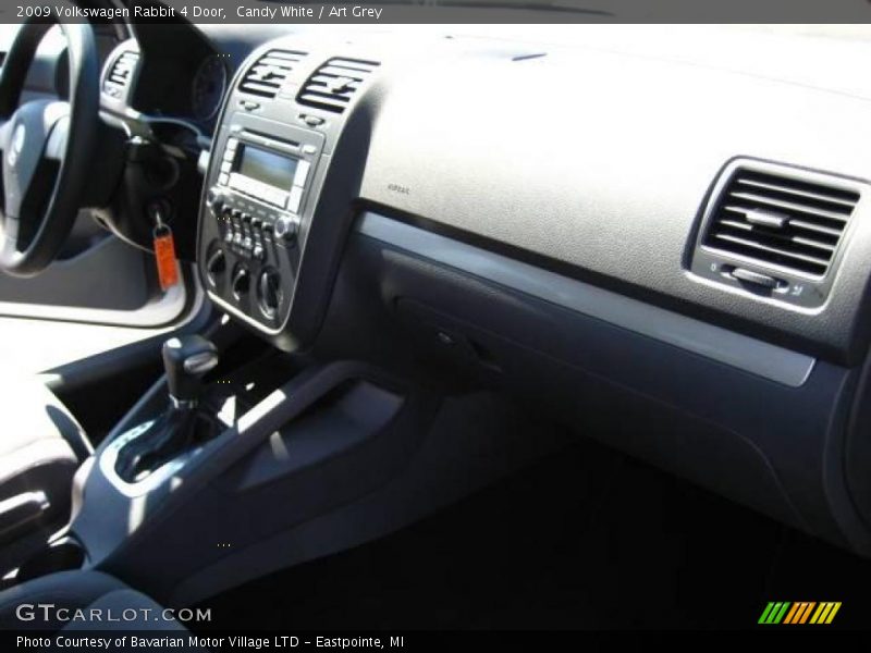 Candy White / Art Grey 2009 Volkswagen Rabbit 4 Door