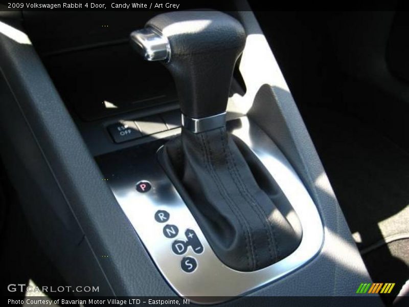 Candy White / Art Grey 2009 Volkswagen Rabbit 4 Door