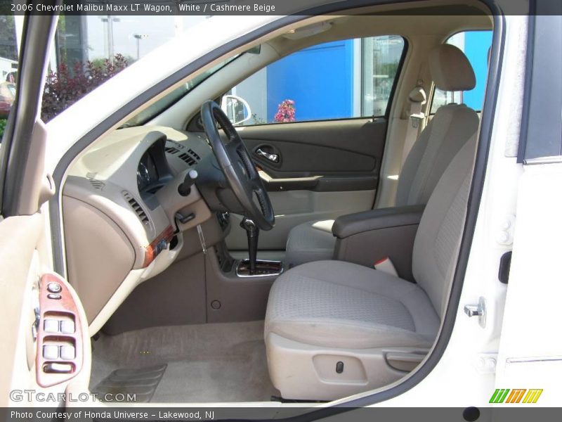 White / Cashmere Beige 2006 Chevrolet Malibu Maxx LT Wagon
