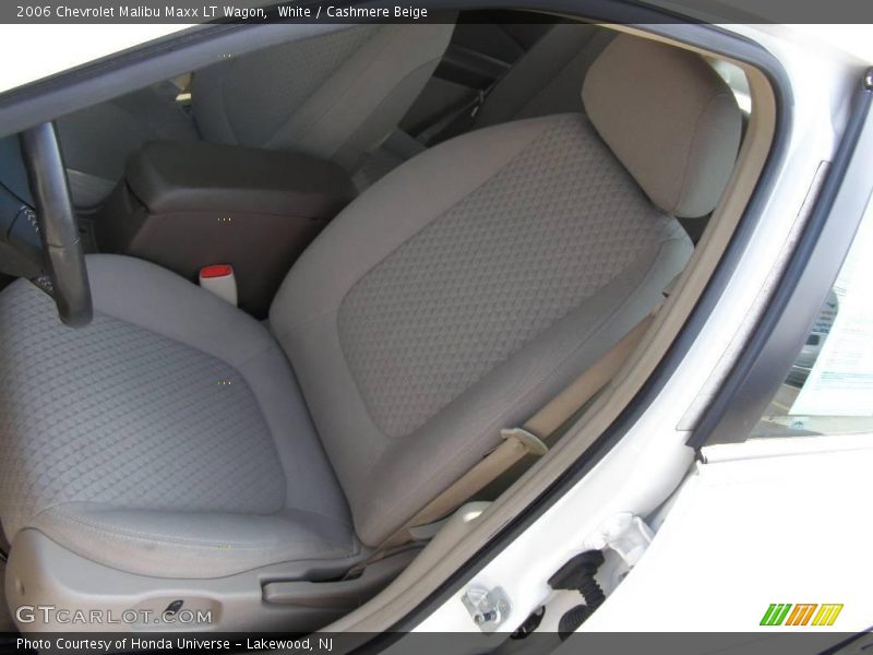 White / Cashmere Beige 2006 Chevrolet Malibu Maxx LT Wagon