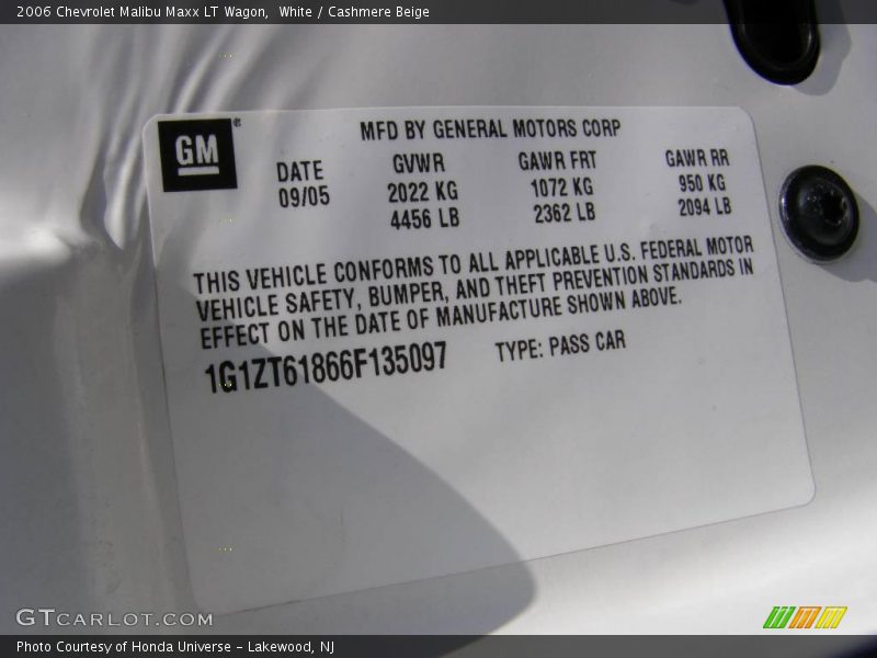 White / Cashmere Beige 2006 Chevrolet Malibu Maxx LT Wagon