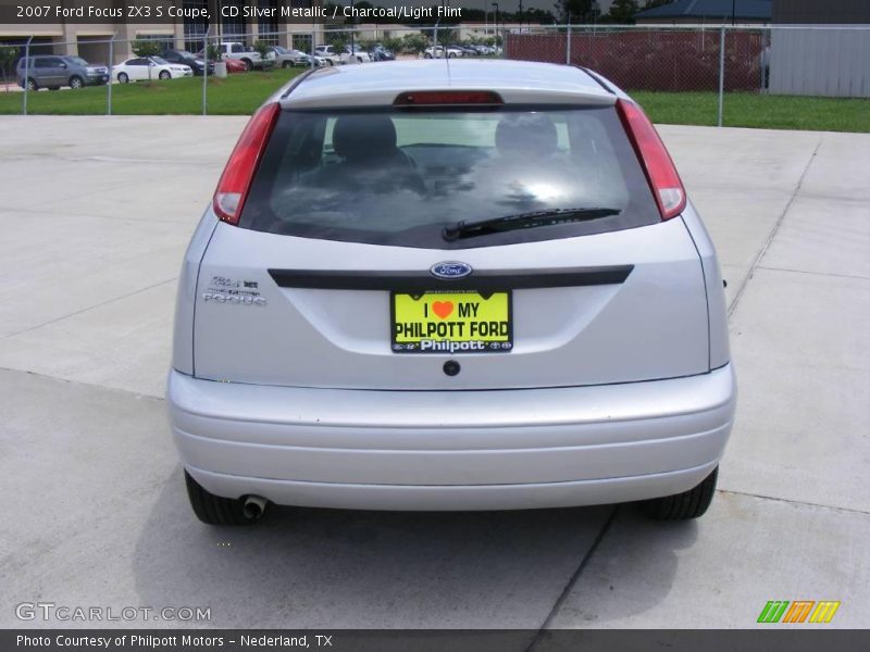 CD Silver Metallic / Charcoal/Light Flint 2007 Ford Focus ZX3 S Coupe
