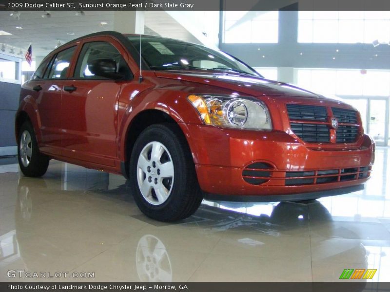 Sunburst Orange Pearl / Dark Slate Gray 2009 Dodge Caliber SE