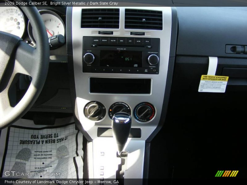 Bright Silver Metallic / Dark Slate Gray 2009 Dodge Caliber SE