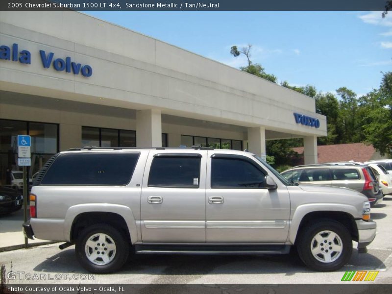 Sandstone Metallic / Tan/Neutral 2005 Chevrolet Suburban 1500 LT 4x4