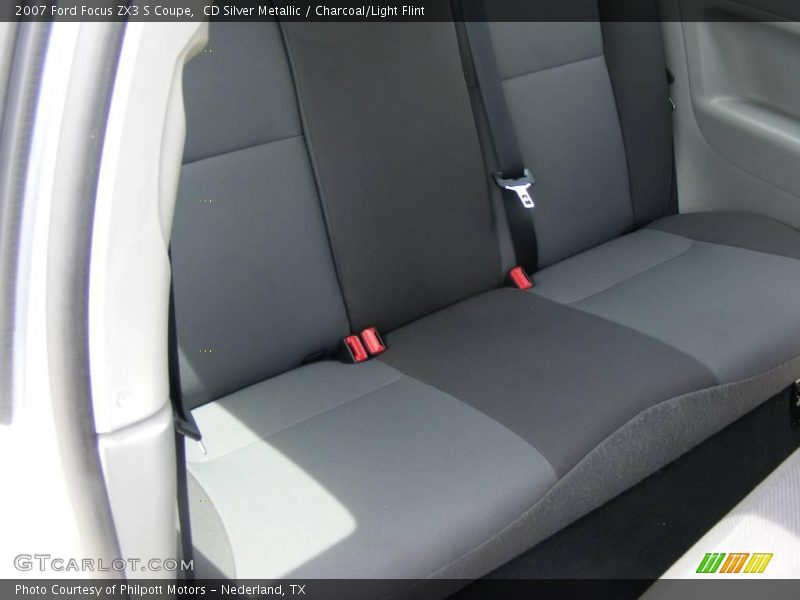 CD Silver Metallic / Charcoal/Light Flint 2007 Ford Focus ZX3 S Coupe