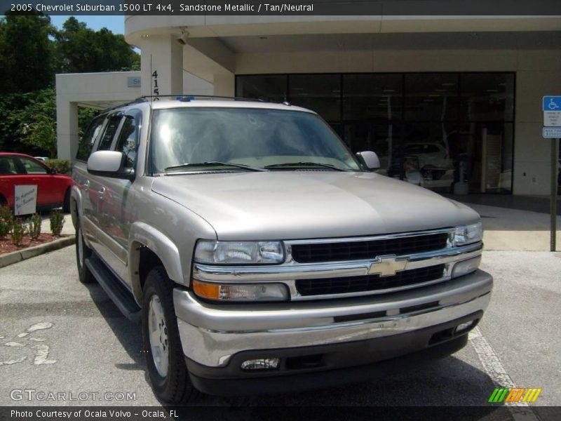 Sandstone Metallic / Tan/Neutral 2005 Chevrolet Suburban 1500 LT 4x4