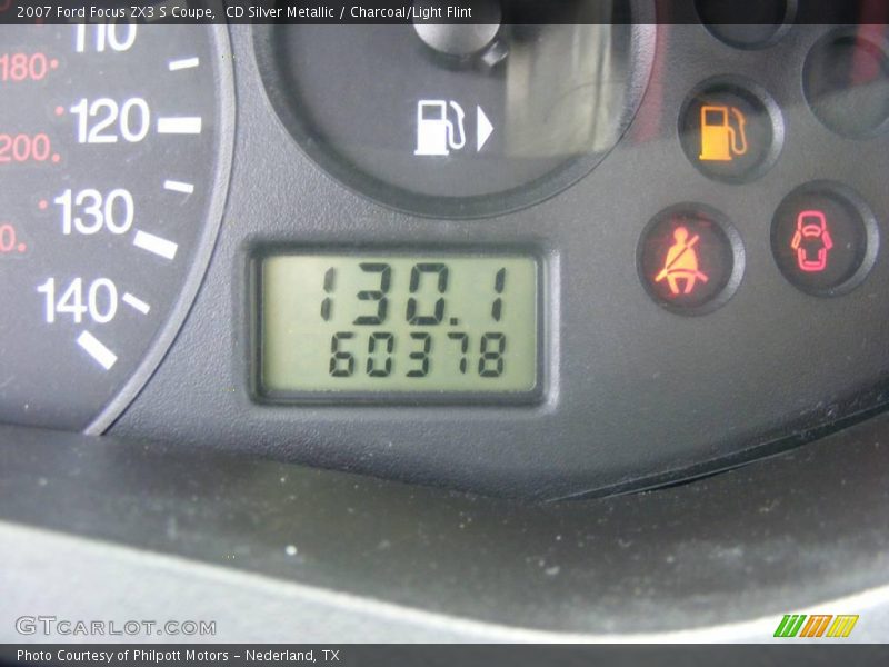 CD Silver Metallic / Charcoal/Light Flint 2007 Ford Focus ZX3 S Coupe