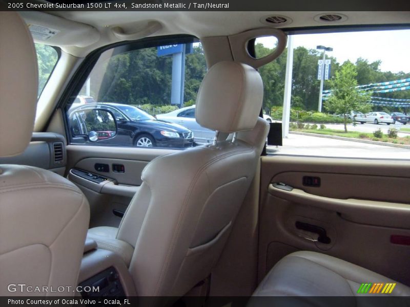 Sandstone Metallic / Tan/Neutral 2005 Chevrolet Suburban 1500 LT 4x4