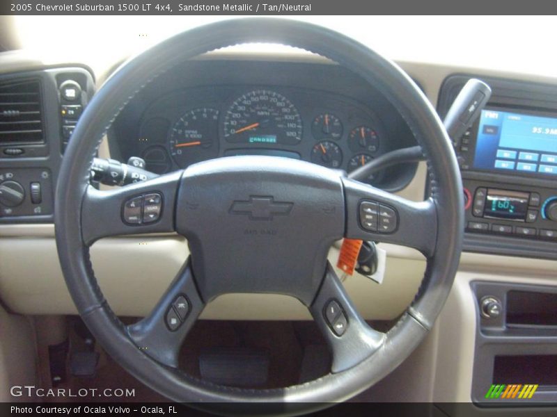 Sandstone Metallic / Tan/Neutral 2005 Chevrolet Suburban 1500 LT 4x4