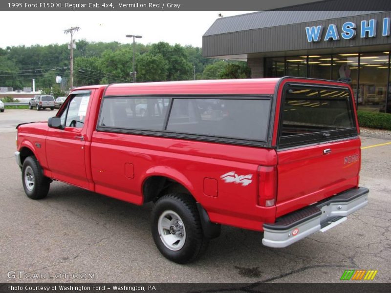 Vermillion Red / Gray 1995 Ford F150 XL Regular Cab 4x4