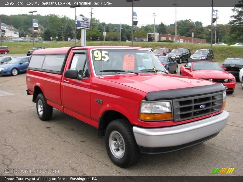 Vermillion Red / Gray 1995 Ford F150 XL Regular Cab 4x4