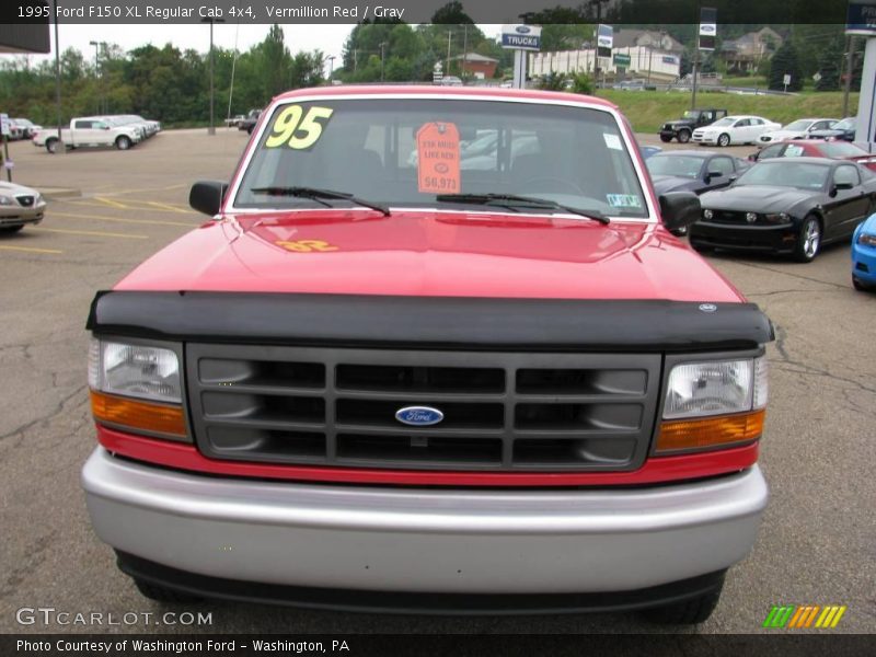 Vermillion Red / Gray 1995 Ford F150 XL Regular Cab 4x4