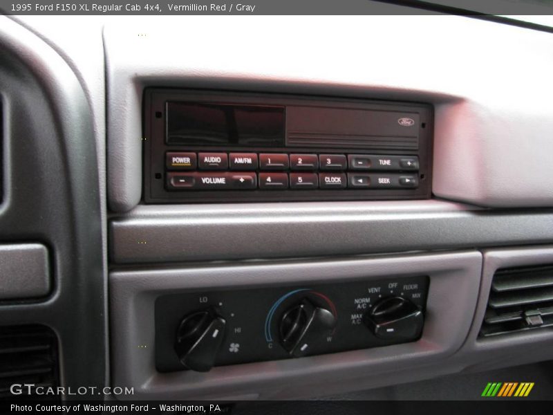 Vermillion Red / Gray 1995 Ford F150 XL Regular Cab 4x4