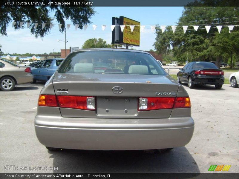 Antique Sage Pearl / Gray 2000 Toyota Camry LE