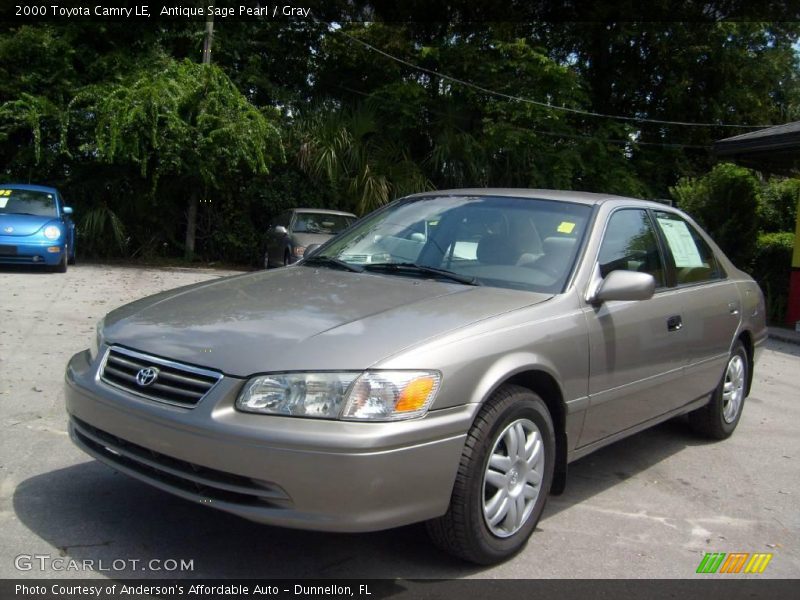 Antique Sage Pearl / Gray 2000 Toyota Camry LE