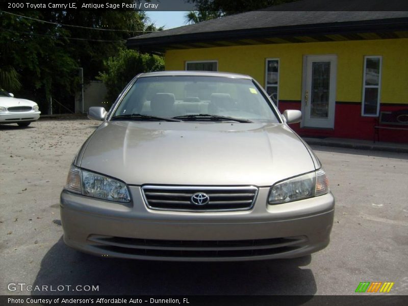 Antique Sage Pearl / Gray 2000 Toyota Camry LE