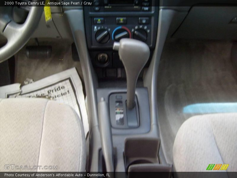 Antique Sage Pearl / Gray 2000 Toyota Camry LE